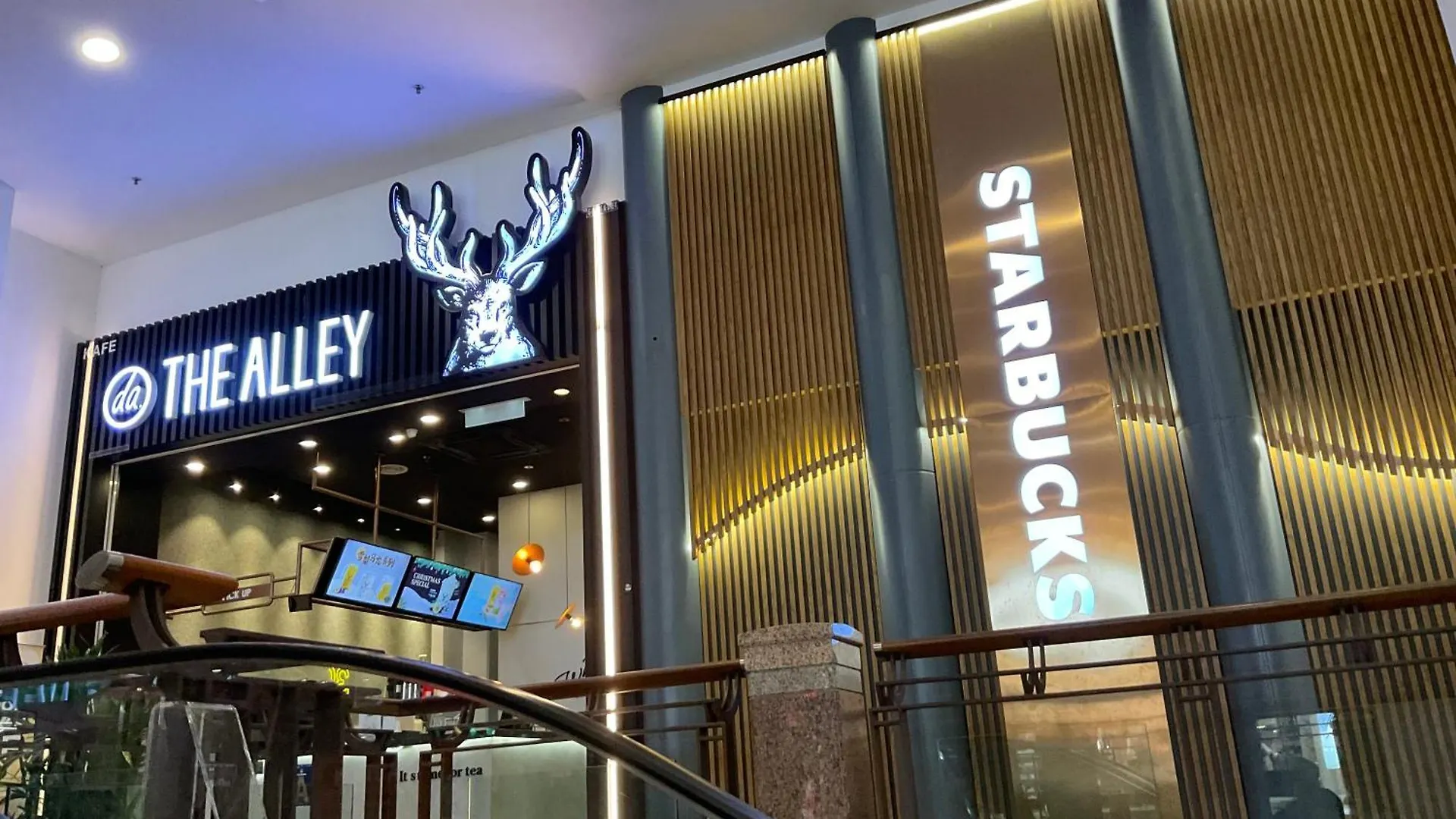 Regal Service Suite At Times Square, 쿠알라룸푸르 0*,  말레이시아