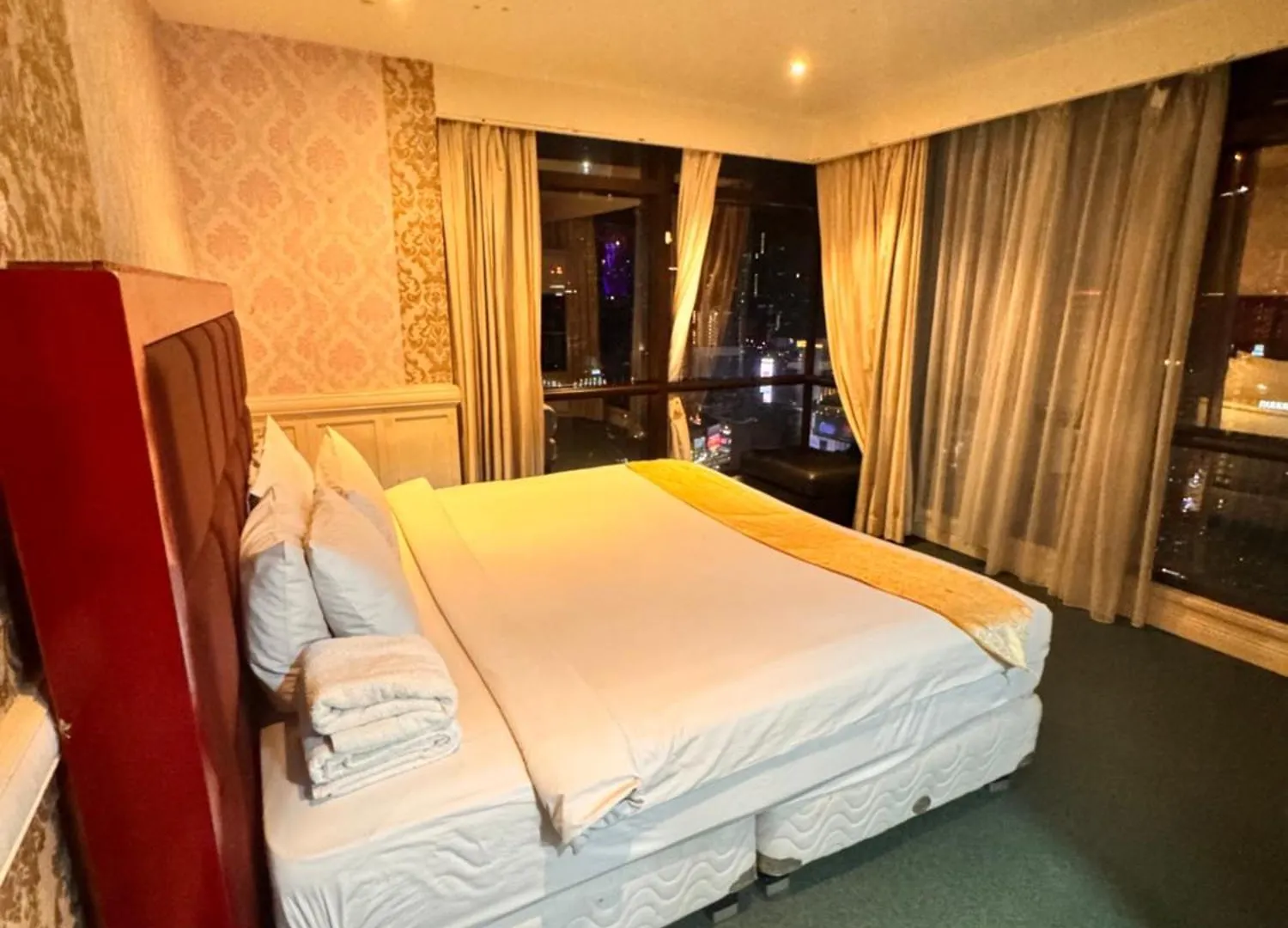 Regal Service Suite At Times Square, 쿠알라룸푸르 0*,