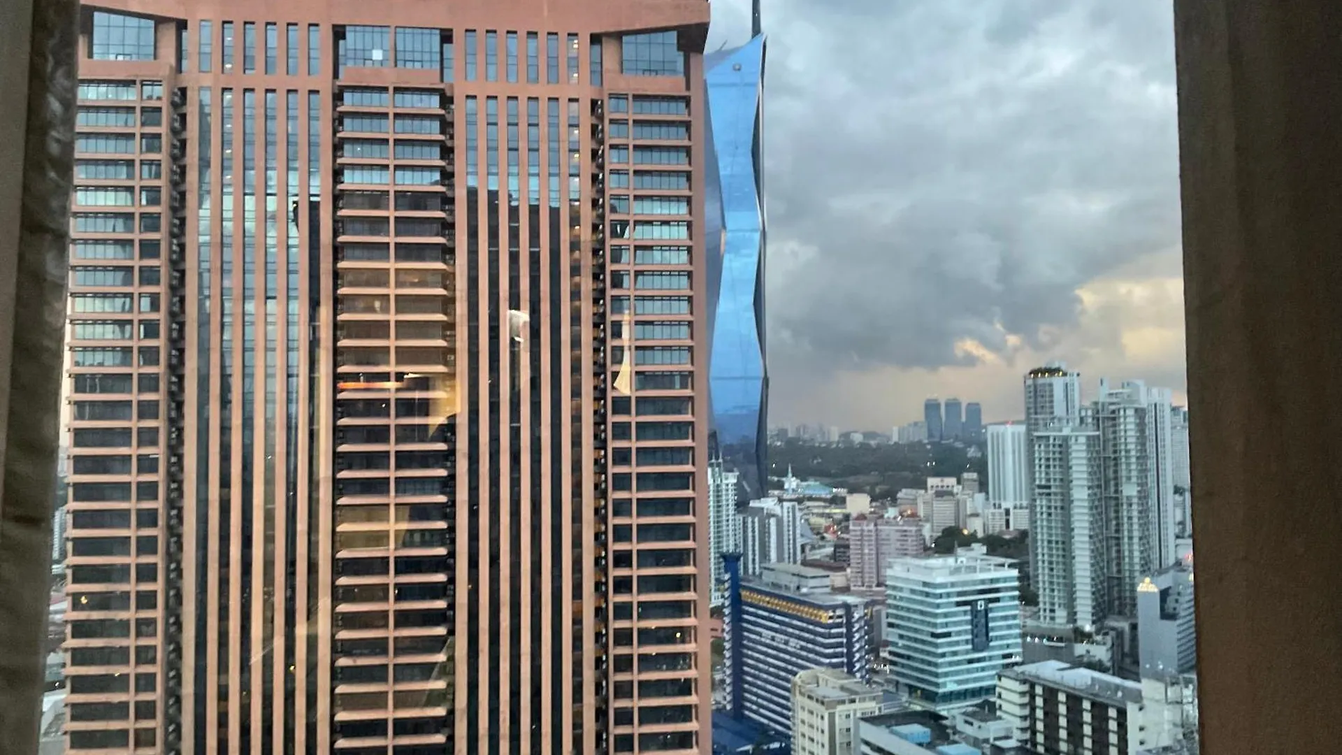 Apartment Regal Service Suite At Times Square, Kuala Lumpur Ma­lay­sia