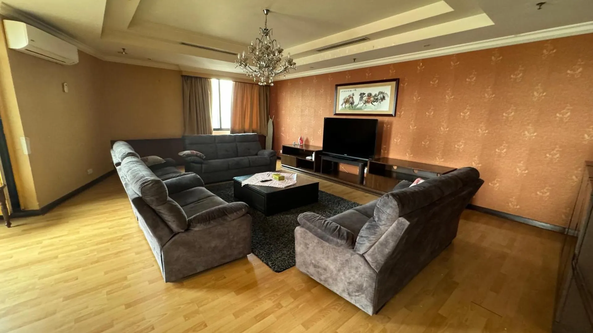 Regal Service Suite At Times Square, Kuala Lumpur Apartment