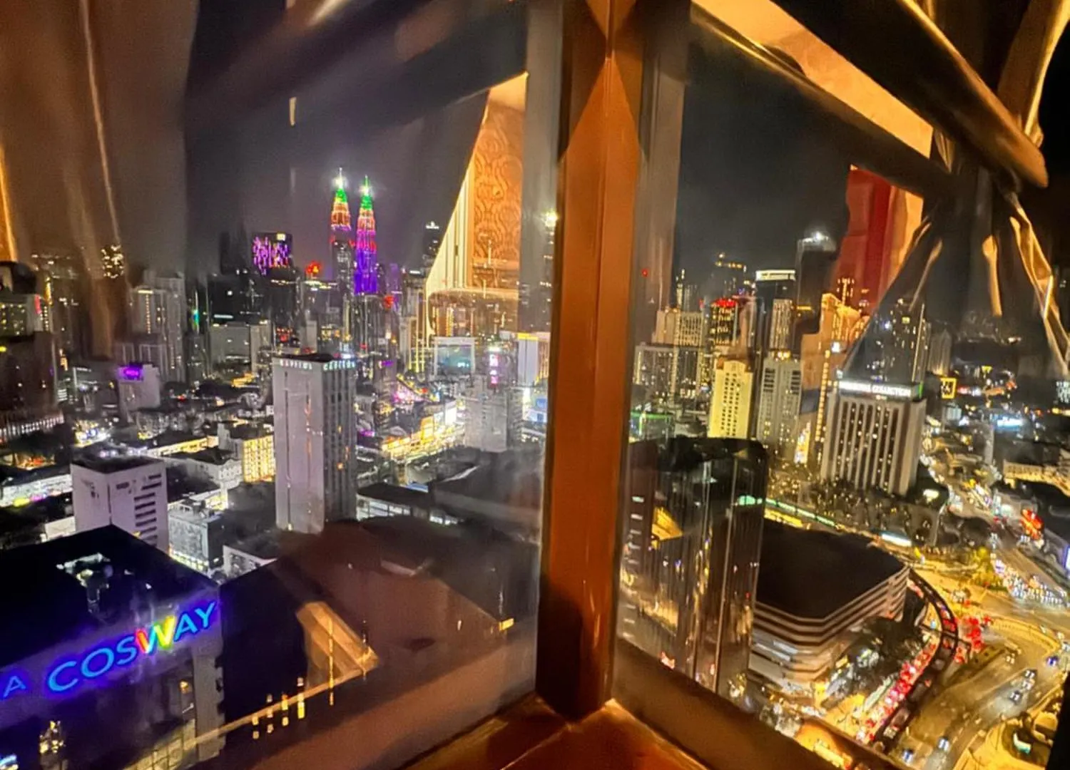 Apartment Regal Service Suite At Times Square, Kuala Lumpur